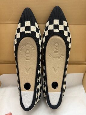 Vivaia shoes size US 9.5